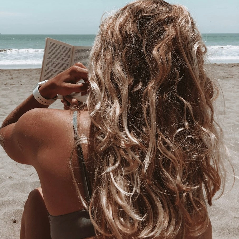 Your Guide To Beachy Curls Without An Iron