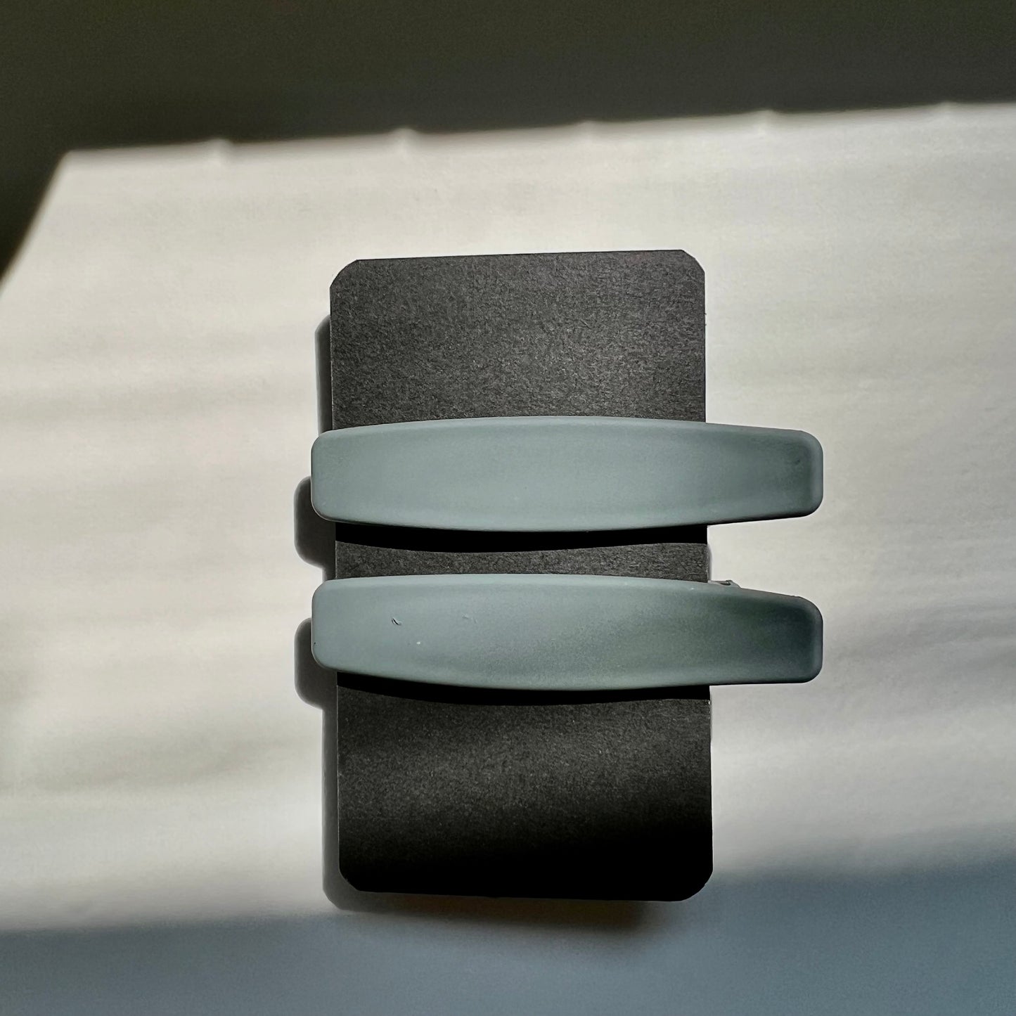 Solid Hair Clips (2 pc)
